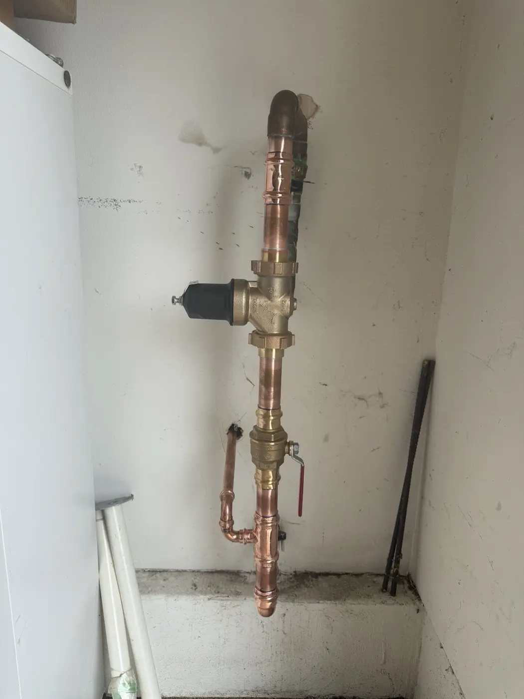 Plumbing Fixture Installation & Repair